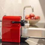 Nefeli Boutique City Suite